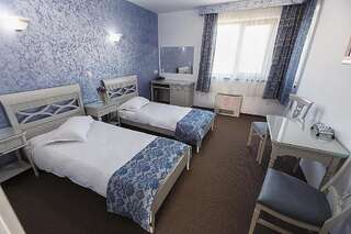 Отель Hotel Dorobanti Яссы Двухместный номер с 1 кроватью или 2 отдельными кроватями-4